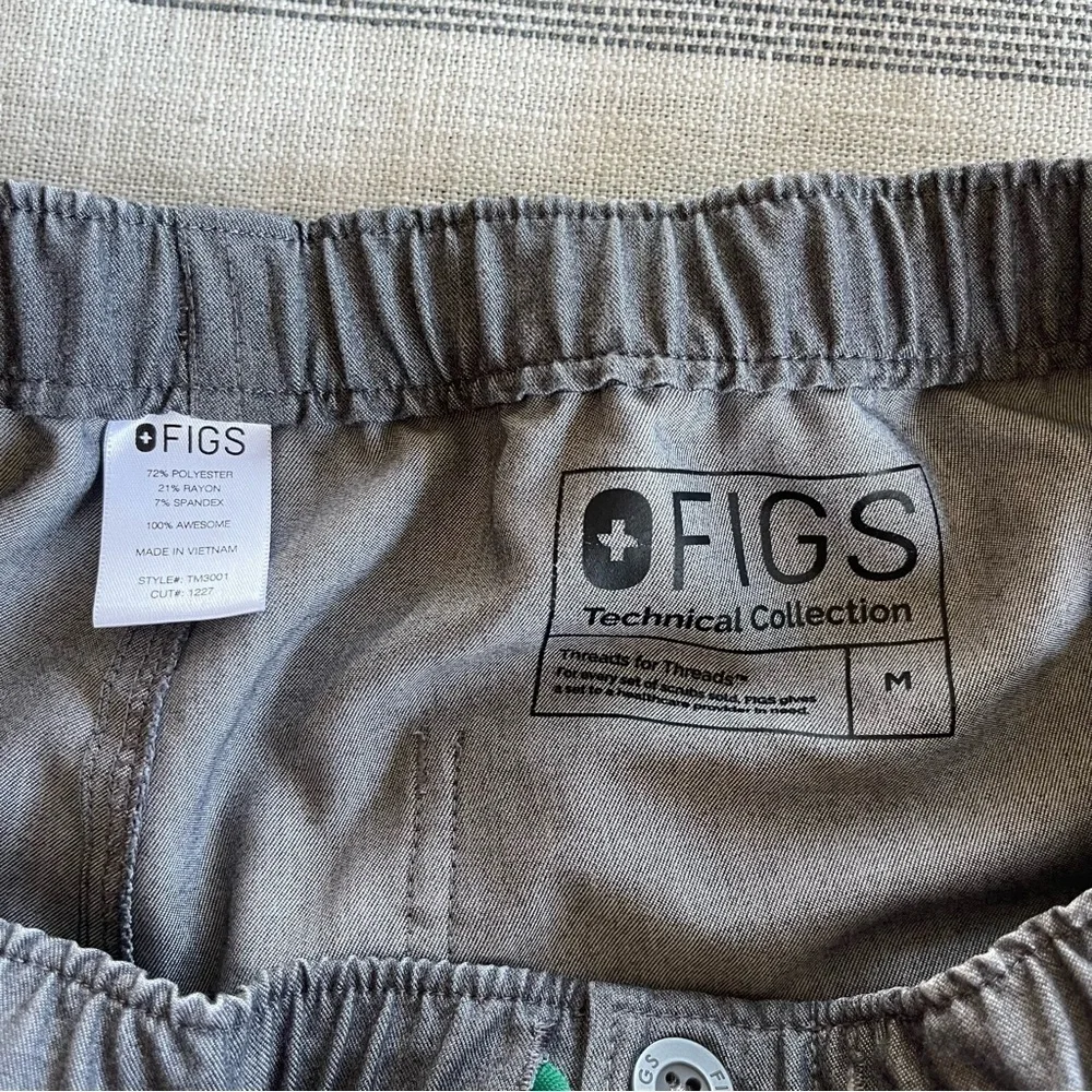 Figs Scrub Set Graphite Grey Men’s Size Medium